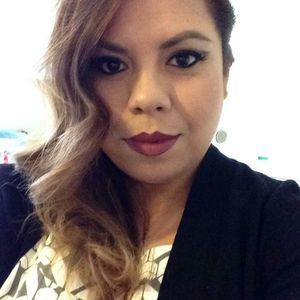 Meet your Posher, Ana